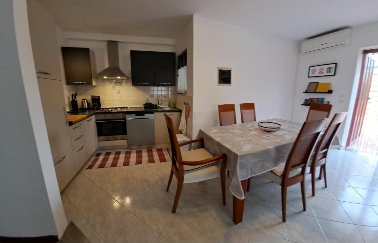 Apartments Mari Novigrad  Exterior photo