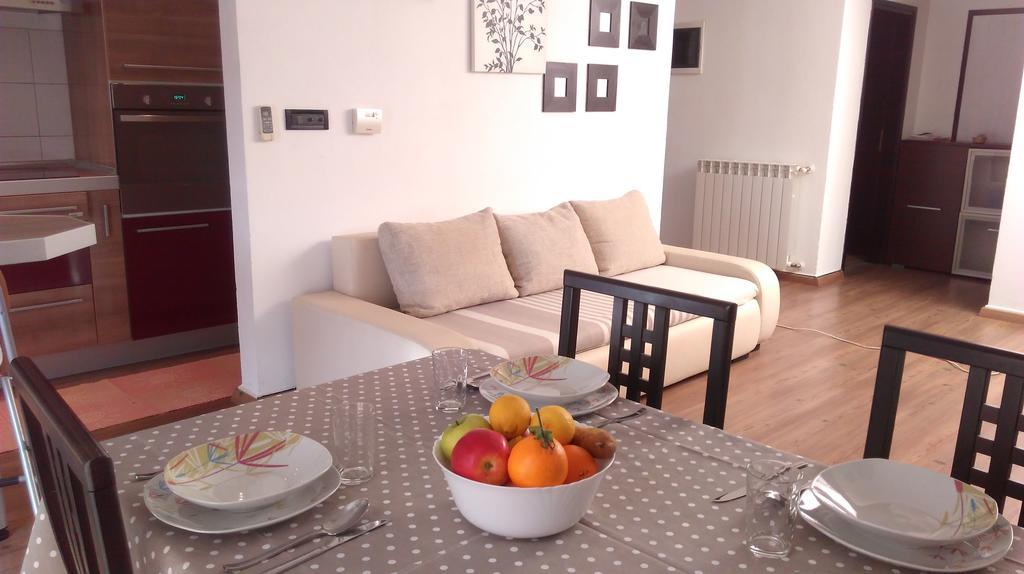 Apartments Mari Novigrad  Exterior photo